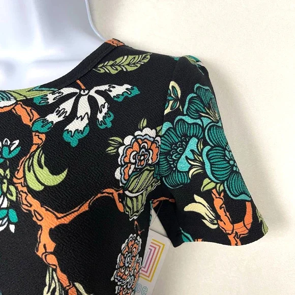 NWT‎ LuLaRoe Amelia Black Tropical Stretch Fit & Flare Pleated Dress Pockets SM - Picture 6 of 13